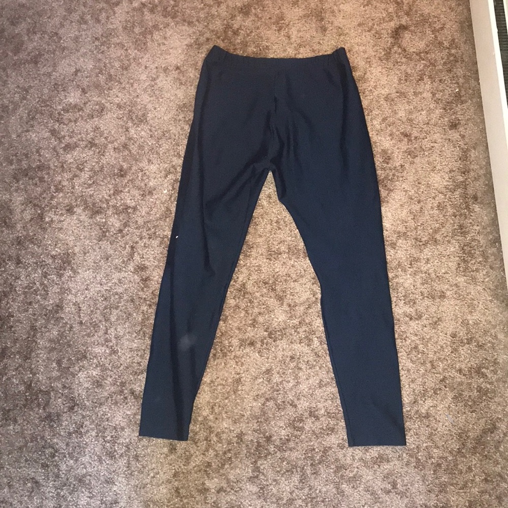 Navy leggings